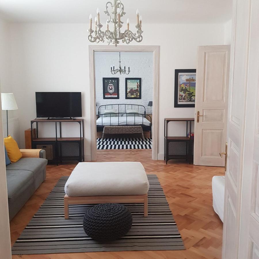 Belvarosi Kerteshaz Keszthely Bagian luar foto